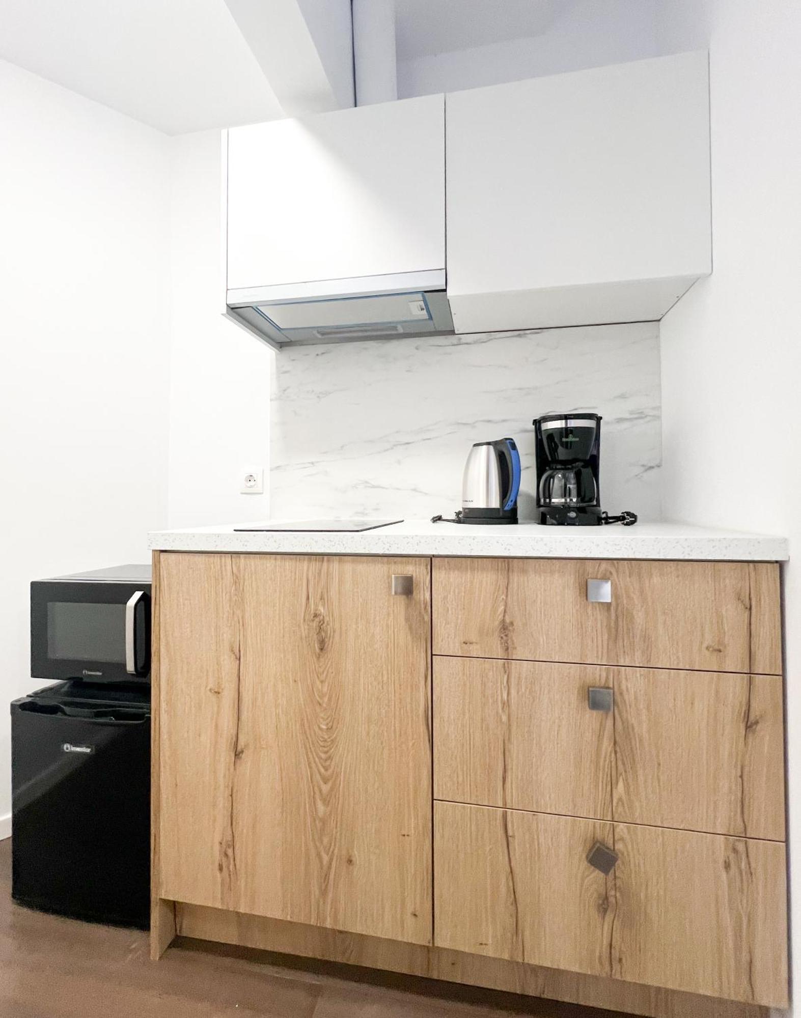 Anhome K11 Serviced Apartments Plus Atina Dış mekan fotoğraf